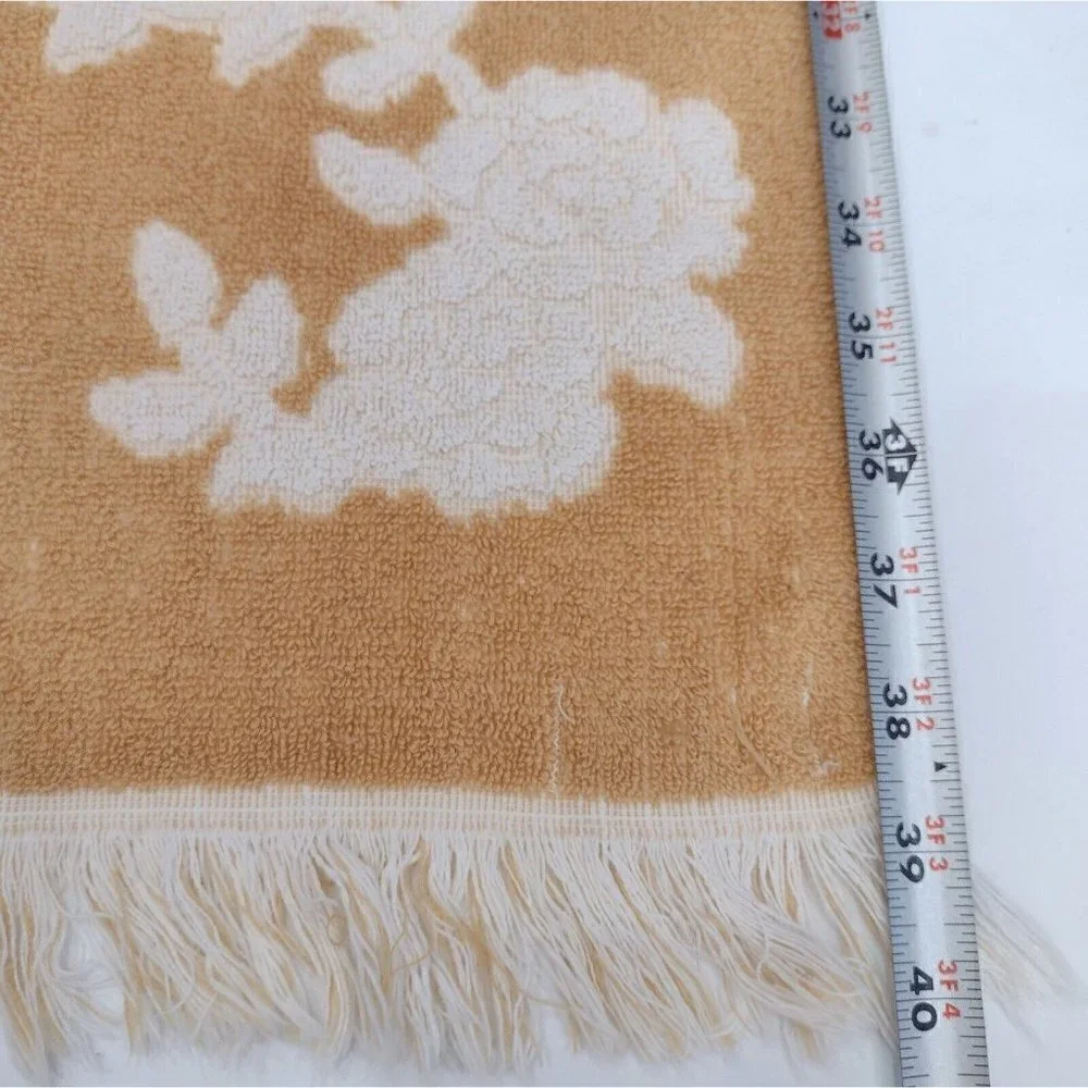 Vintage 70s Cannon Monticello Sculpted Floral Gold White Towel Retro 22 X 40